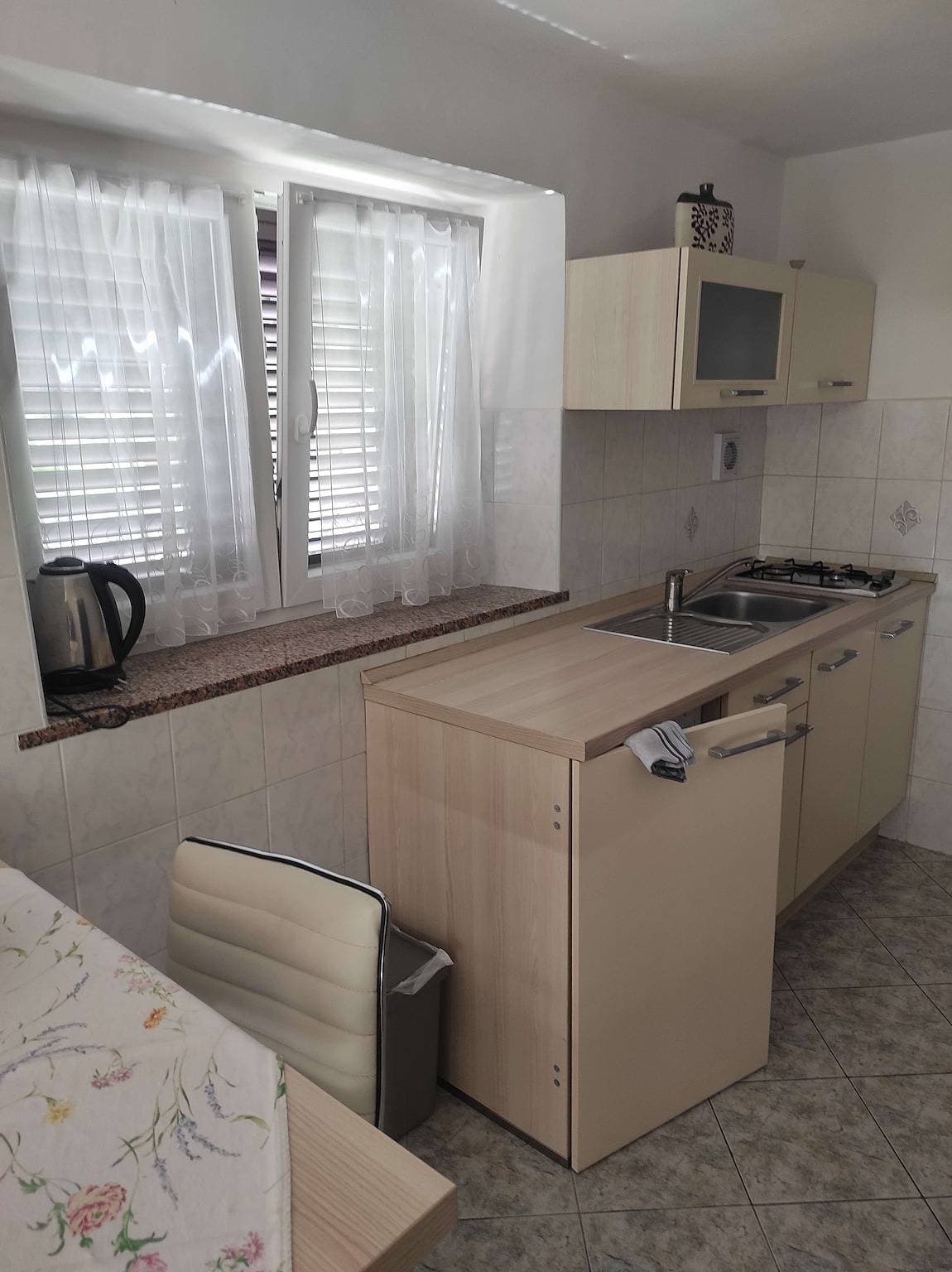 Foto 13 von 24: 2-Zimmer-Ferienwohnung mit Terrasse und Meerblick Rabac, Labin A-6414-b