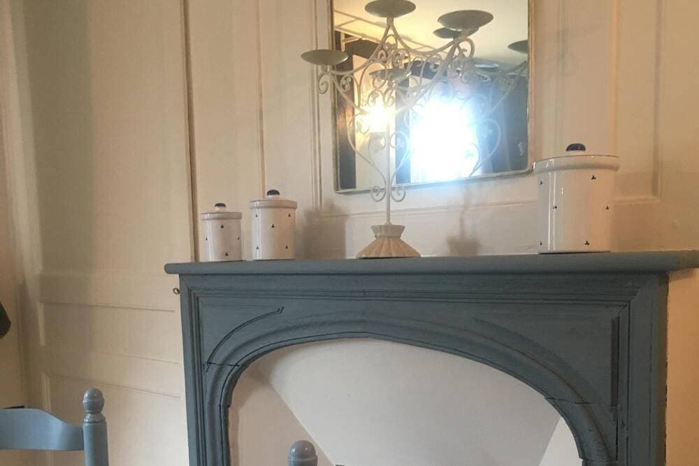 Foto 7 von 30: Charme Studio Haus Honfleur Haushalt Und Bettwäsche Inklusive