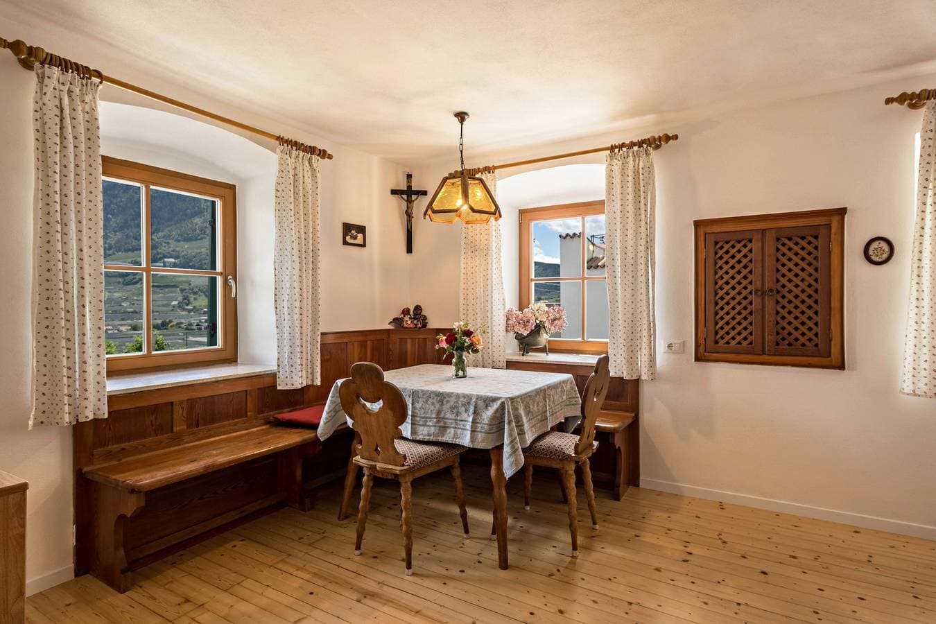 Foto 12 von 22: Ferienwohnung "Golserhof" mit WLAN, Terrasse & Bergblick