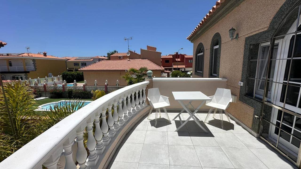 Foto 7 von 42: Villa with Private Pool