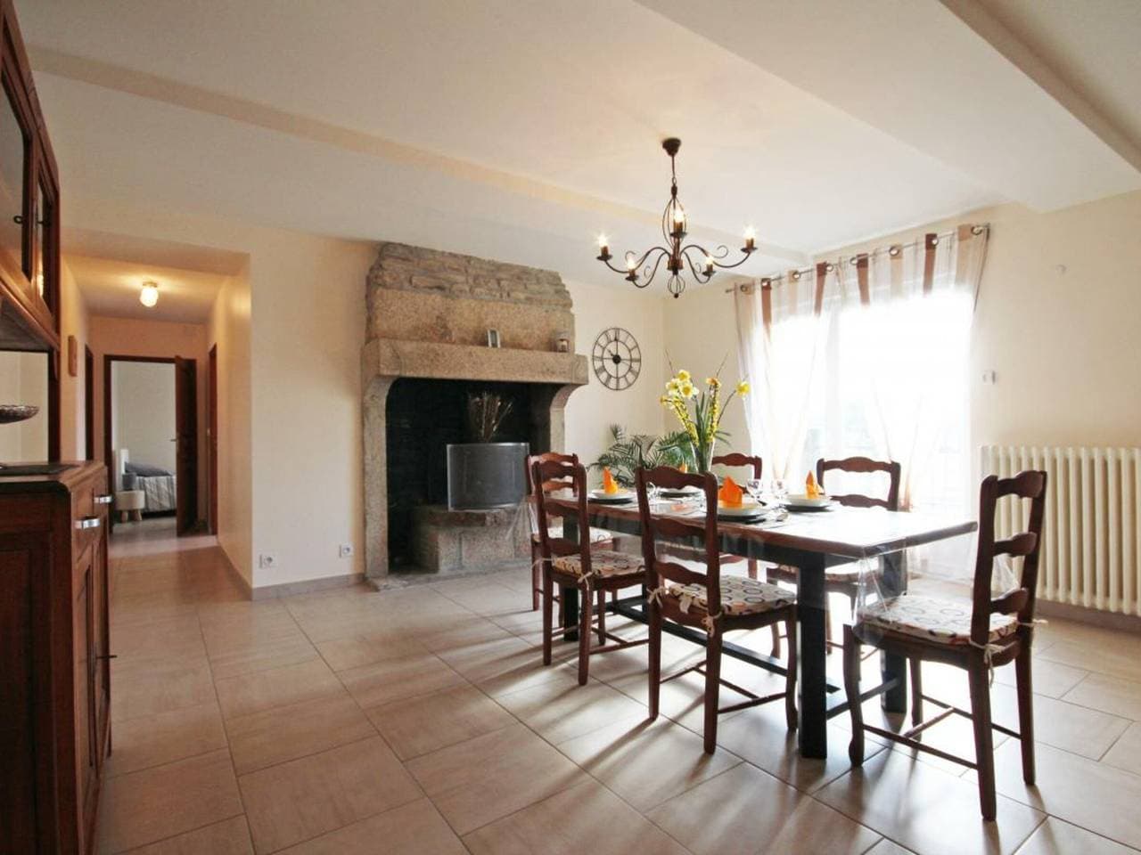 Foto 4 von 34: Helles Haus mit geschlossenem Garten und Terrasse für 9 Pers. nahe Écouves-Wald