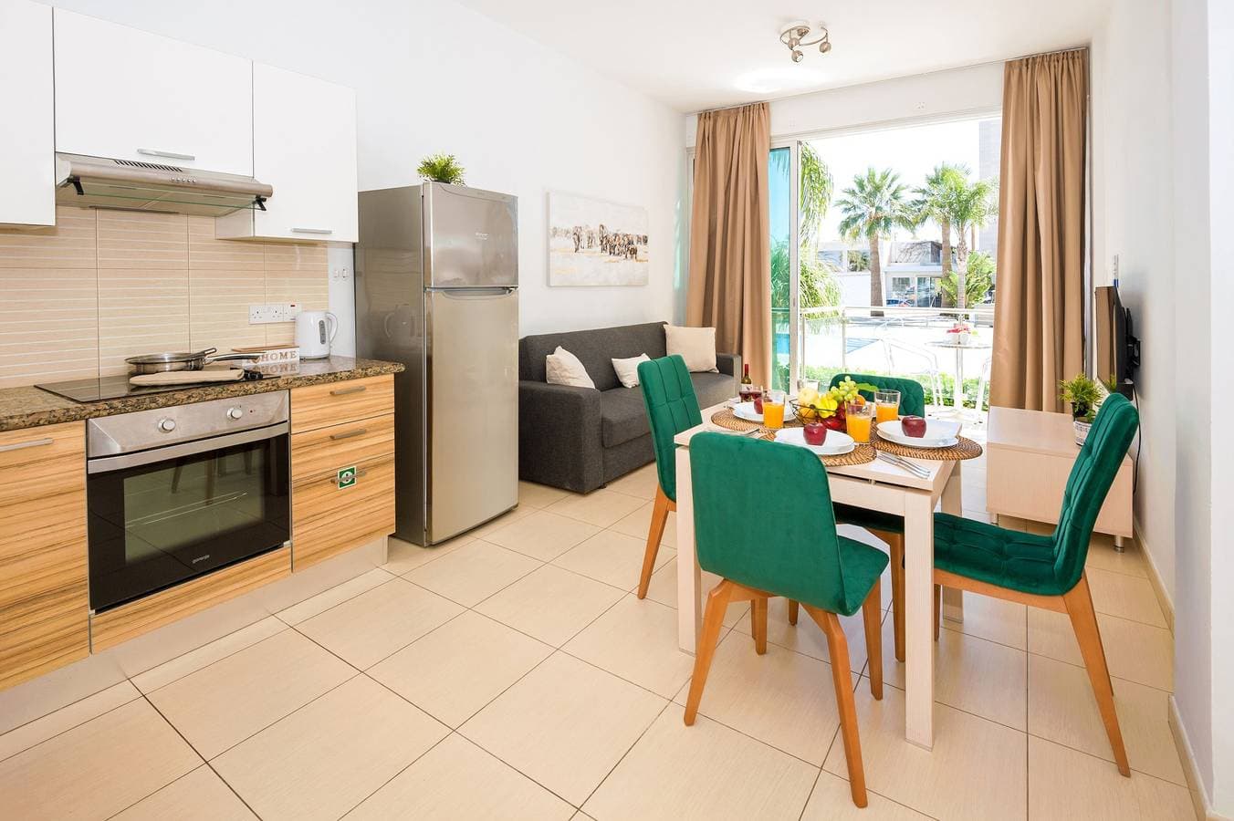 Foto 9 von 36: Ferienwohnung für 3 Personen mit Pool