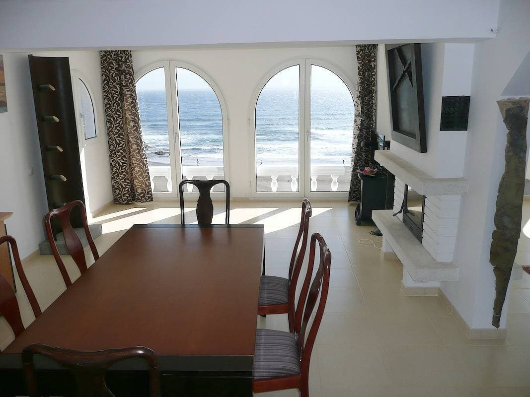 Foto 11 von 32: Terrazas del Mar Villa am Strand Meer Terrasse Wifi kostenlos
