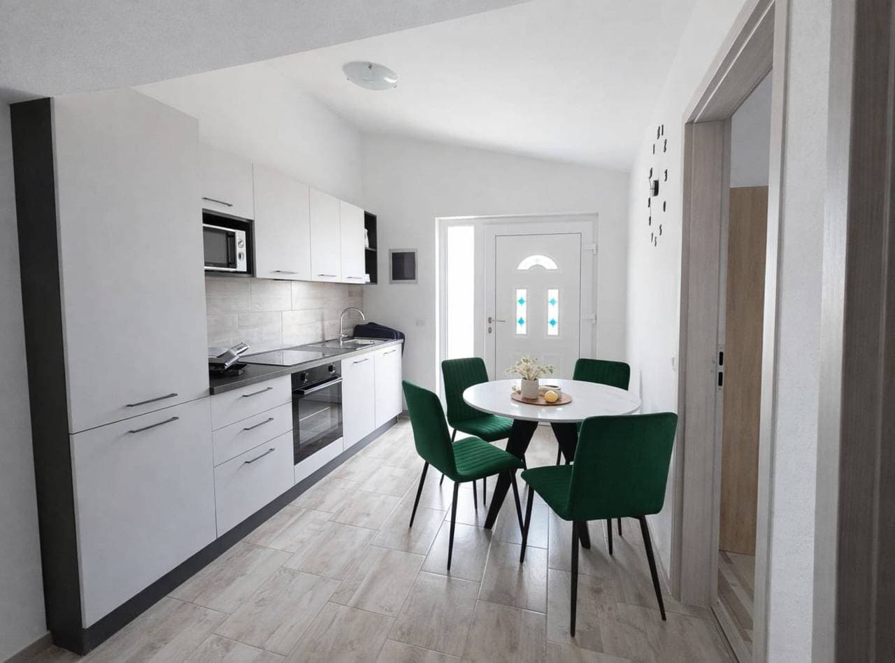 Foto 13 von 15: Ferienwohnung für 4 Personen mit Meerblick