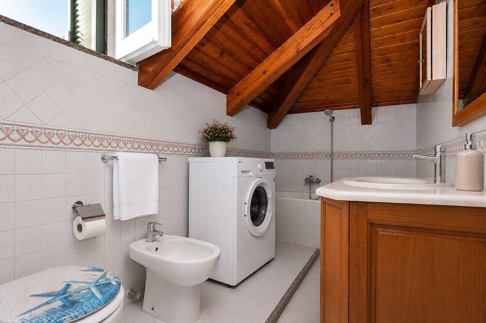 Foto 5 von 15: Cozy Attic in the Heart of the Pearl of the Amalfi Coast