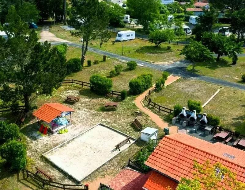 Foto 5 von 14: Tiny Lodge 3 Zimmer 5 Personen