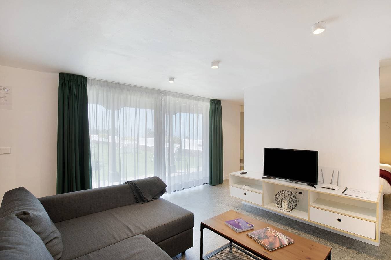 Foto 4 von 24: Ferienhaus 'Linaje del Pago Listán Blanco' mit Meerblick, Pool und WLAN