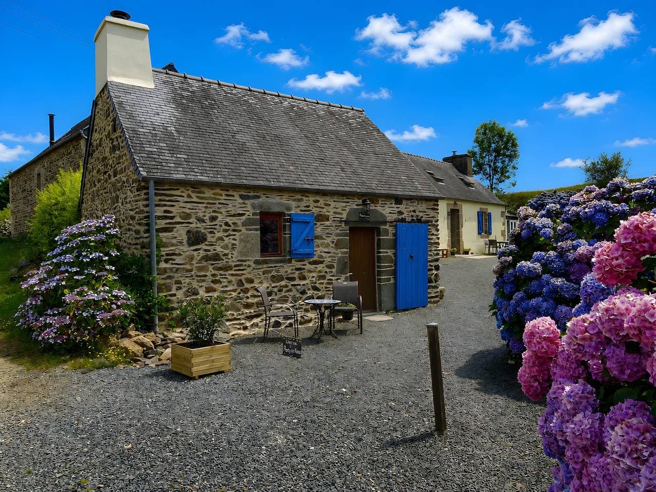 Foto 6 von 19: Gîte Chèvrefeuille - Pen Ar Voas: Private Terrasse, Gemeinschaftsgarten und WLAN