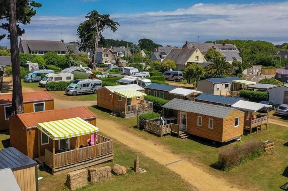 Foto 8 von 24: Camping 3 étoiles - Piscine  - ccbgchf
