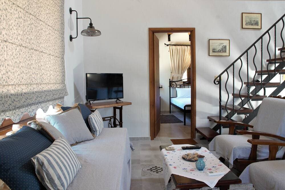 Foto 2 von 16: Lavender Cottage, Lioriza Houses Zakynthos