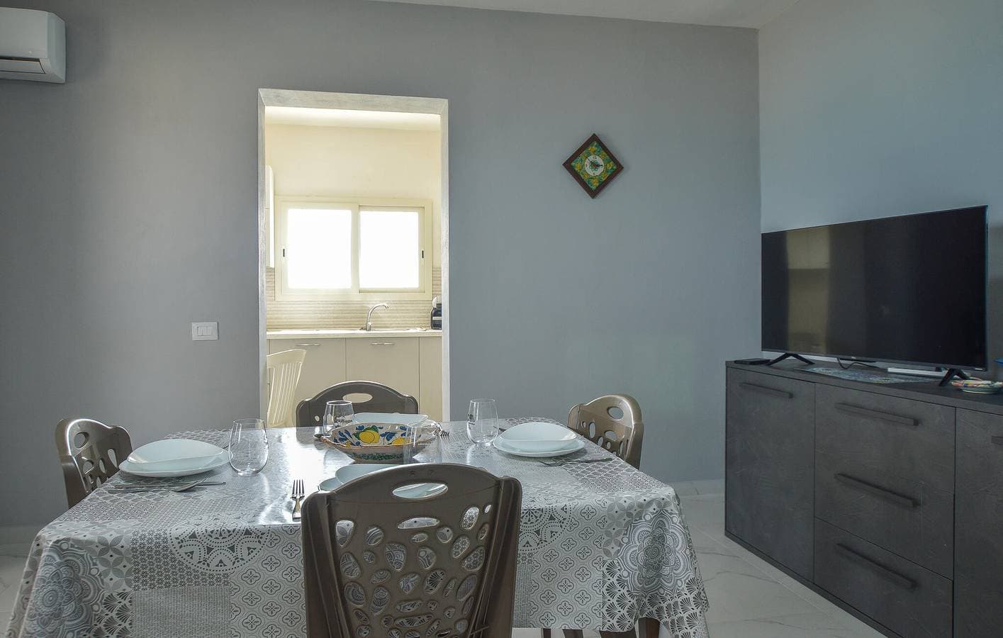 Foto 11 von 24: Appartement mit Meerblick, AC, Parkplatz, Terrasse und Küche - 700m zur Spiaggia Foggia