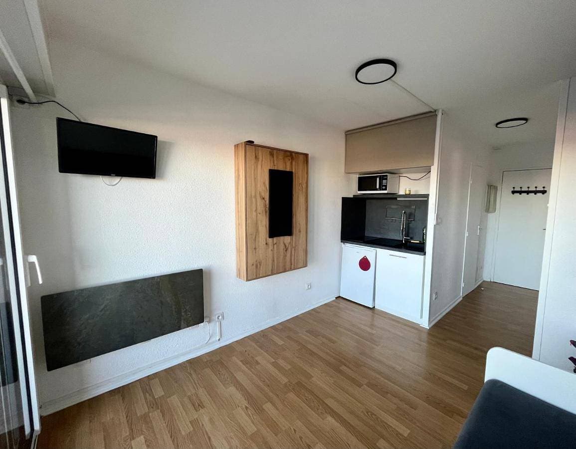Foto 4 von 24: Two-Bedroom Apartment