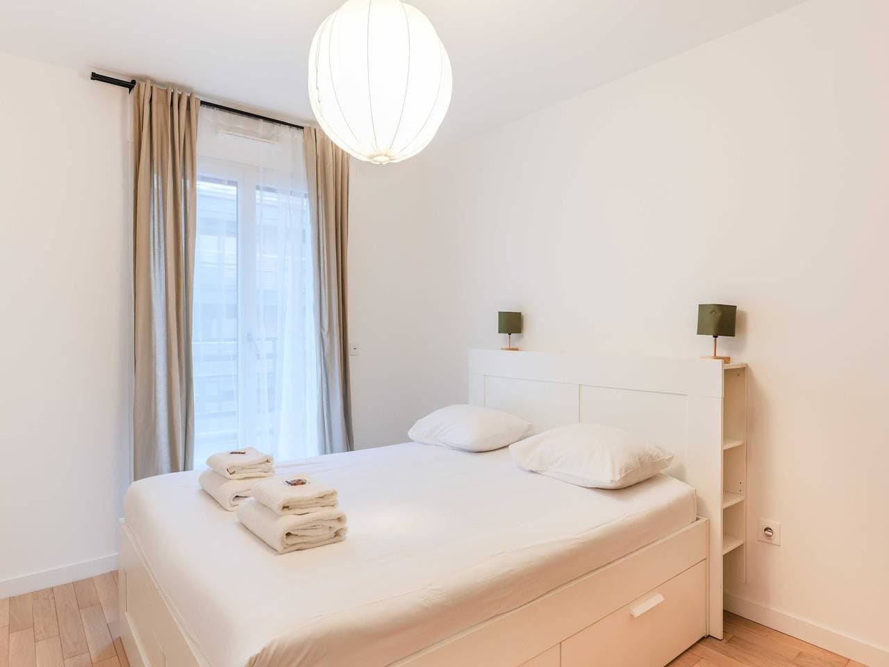 Foto 6 von 15: Stilvolles Appartement - Flohmarkt