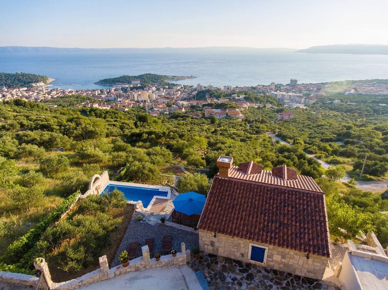 Foto 4 von 57: Villa Pina in Makarska, private pool