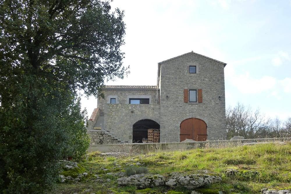 Foto 10 von 26: Freistehendes Steinhaus, tolle Aussicht, 10 Minuten vom Fluss, privater Pool