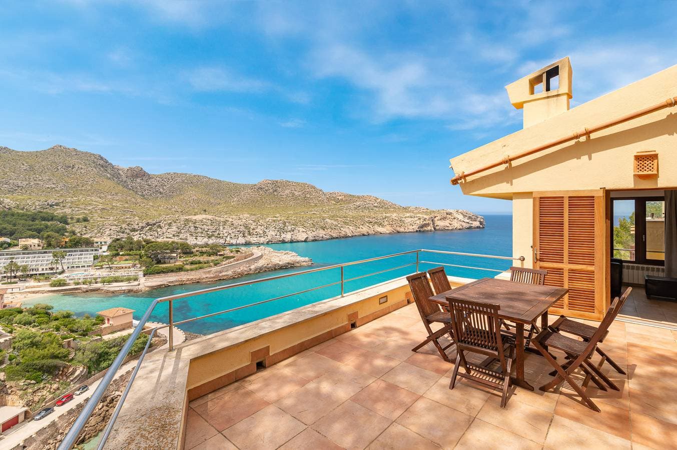 Beach Villa Cala Carbo 1