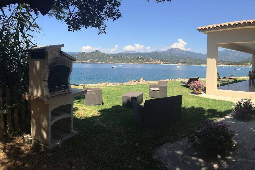 Waterfront Villa ein kleines Paradies 10 Meter vom Meer entfernt 1