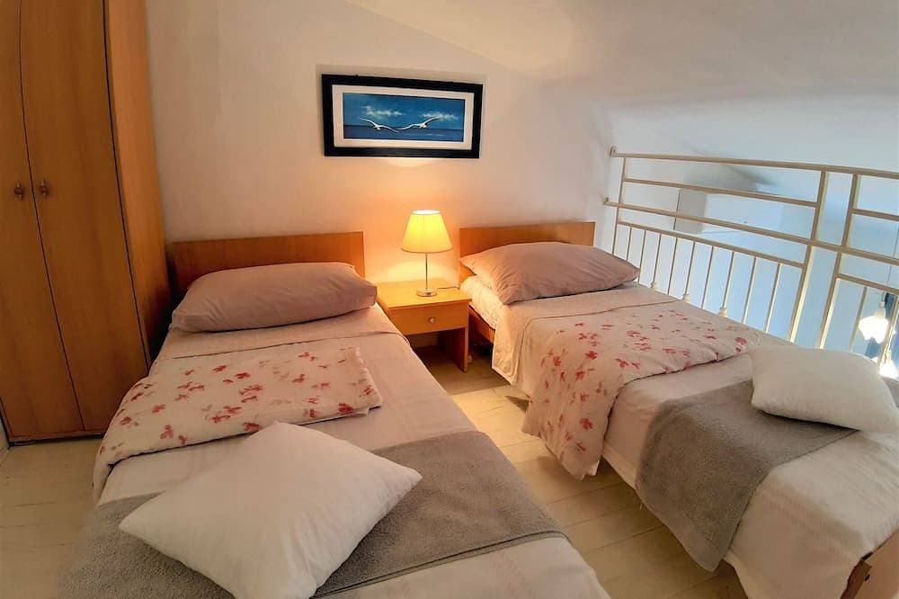 Foto 7 von 30: Ferienwohnung Kristina 400 m zum Sandstrand + Klimaanlage + WiFi +Geschirrspüler