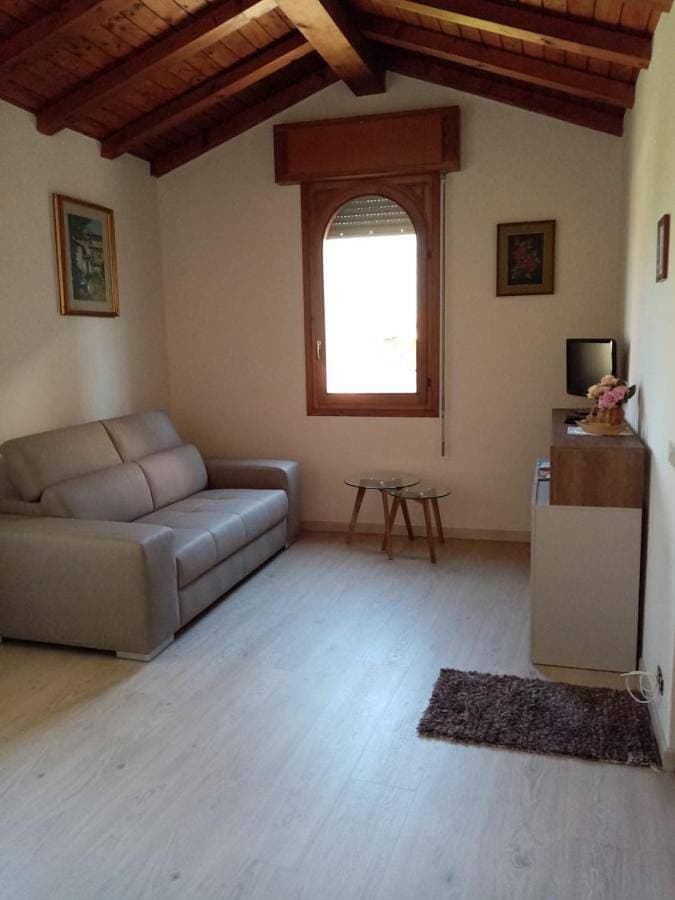 Foto 5 von 19: Two-Bedroom Apartment