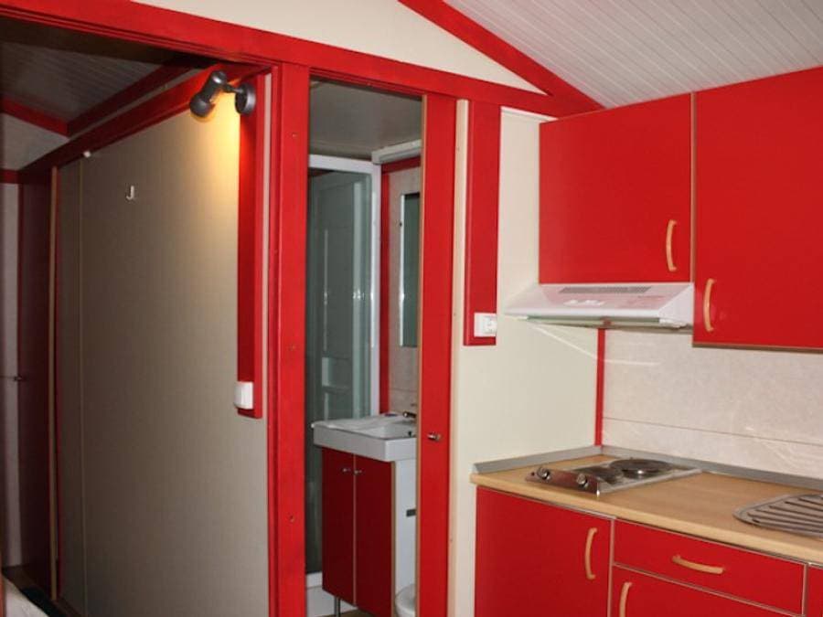 Foto 13 von 31: Camping Orbitur Valverde - Bungalow 2 personen - Atlantico 2 Pers, 21m2, 2 Zimmer, 1 Schlafzimmer
