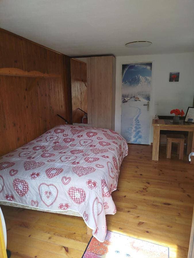 Foto 5 von 12: One-Bedroom Apartment