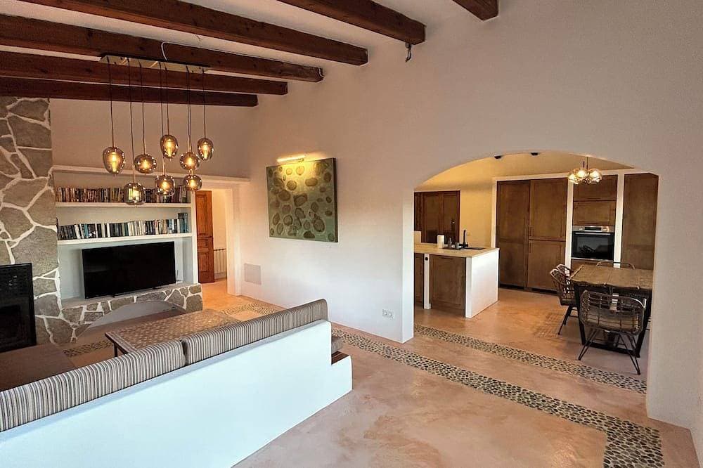 Casa Grillon mit beheizbarem Pool / Wifi / ruhige Lage / 6 Personen 1