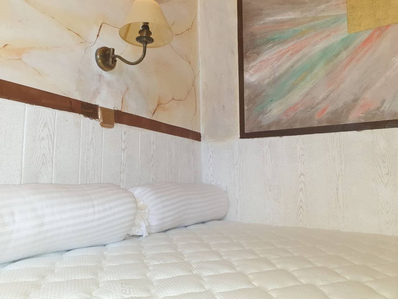 Foto 3 von 24: Privates geräumiges Zimmer mit vollem Meerblick