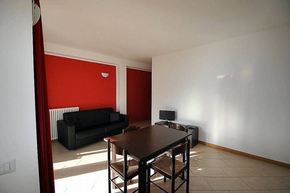 Foto 11 von 30: Casa Osmanto H: A cozy and welcoming apartment situated at a short distance from the shores of Lake Como, with Free Wi-Fi.
