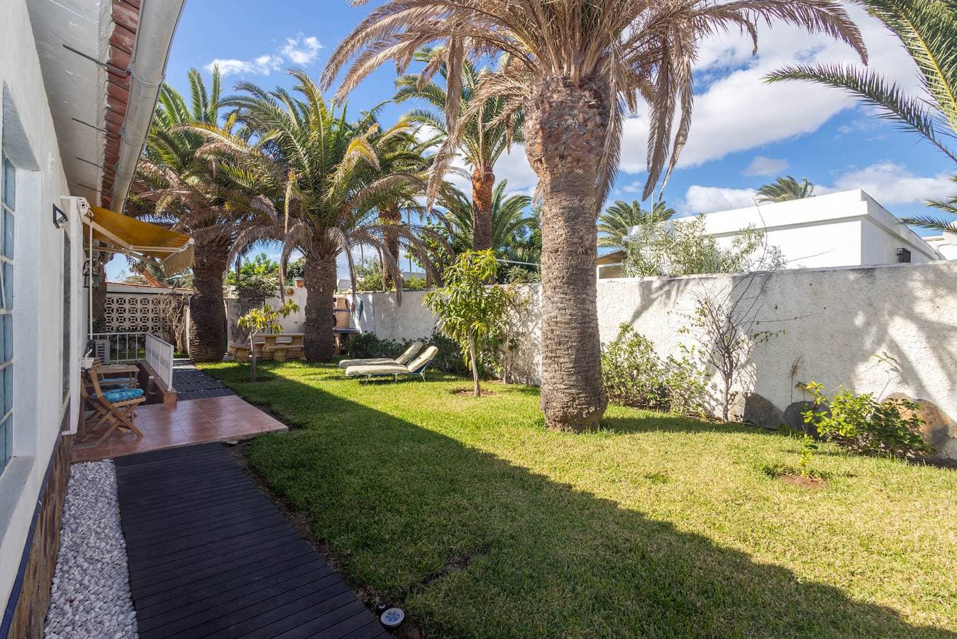 Foto 7 von 34: Deluxe Flat in Maspalomas - Garden & BBQ
