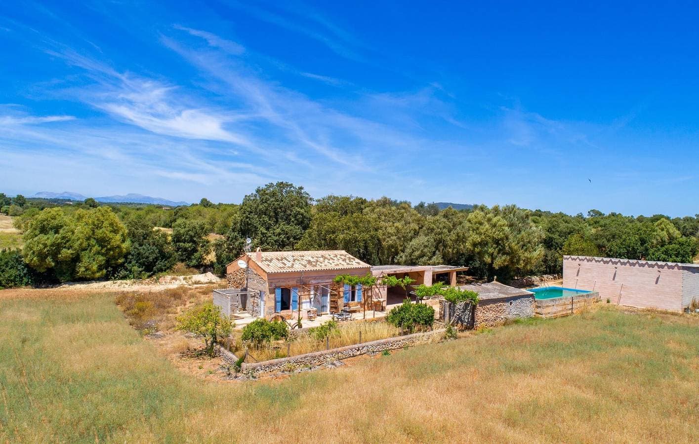 Foto 6 von 45: Sonnige Terrassenwohnung mit Pool und Grill