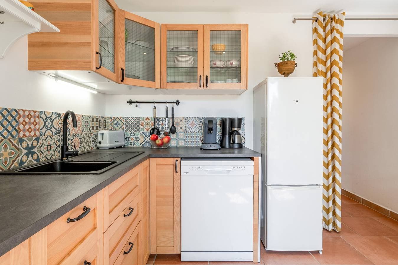 Foto 8 von 23: Ferienwohnung 'Le Petit Pont' mit privater Terrasse, Wi-Fi und Klimaanlage
