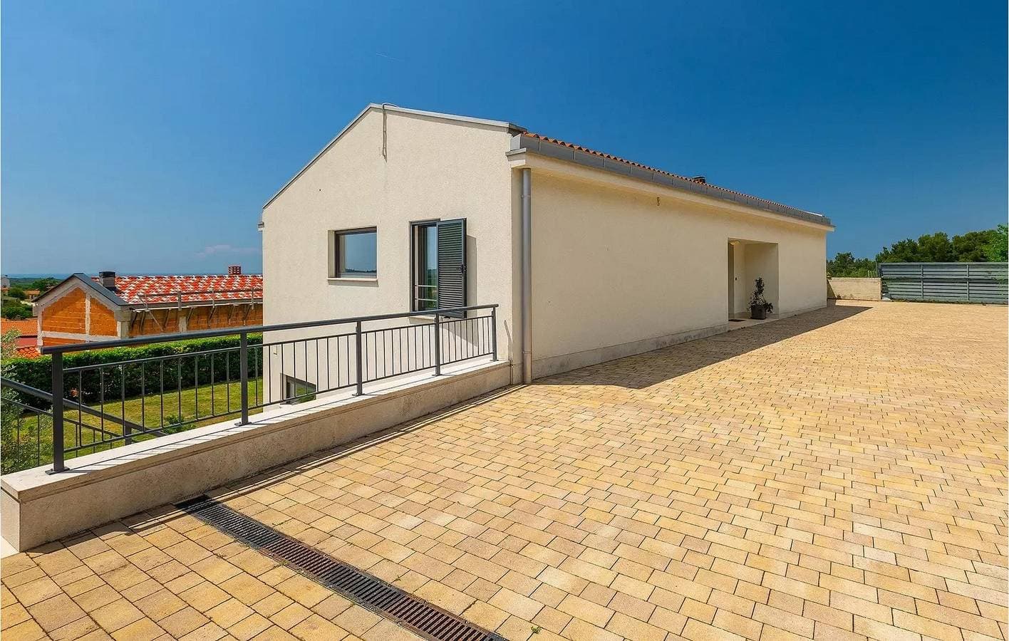 Foto 9 von 68: Modernes 2-Zimmer-Apartment mit Pool und Parkplatz in der Nähe der Sehenswürdigkeiten von Visnjan