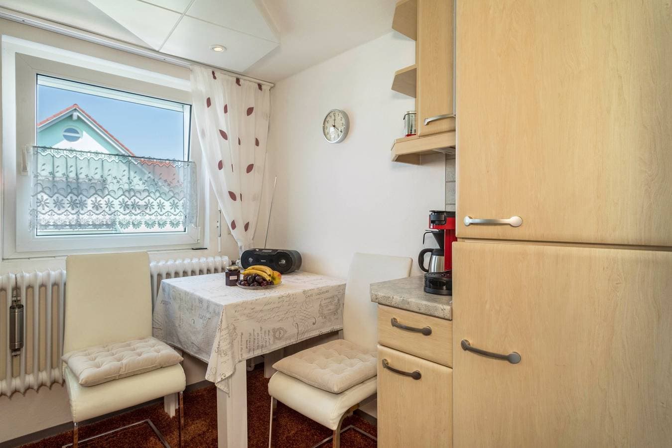 Foto 8 von 25: Schöne Ferienwohnung "Lilo" ganz nah am Bodensee mit Blick auf den See und die Berge