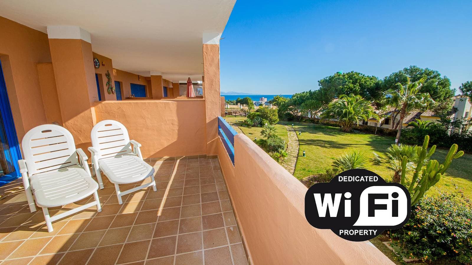 Duquesa Suites 206 1