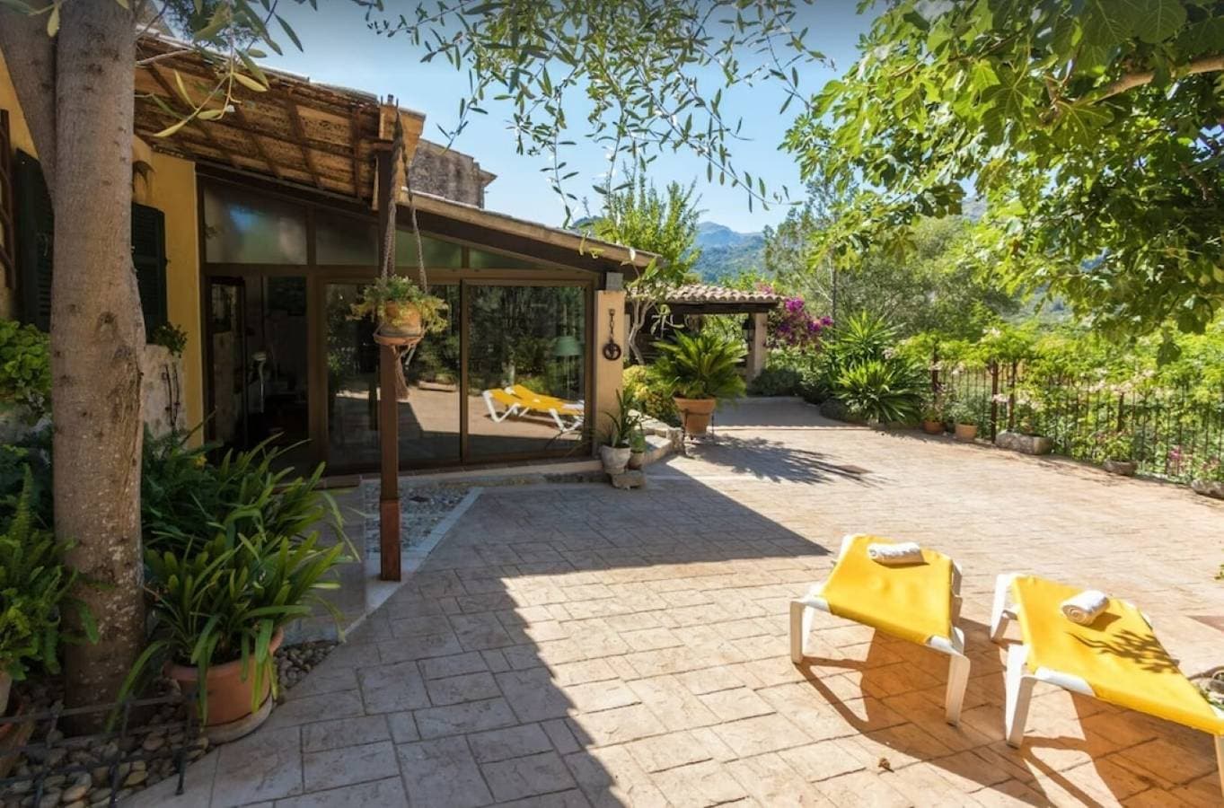 Foto 4 von 17: Finca "Camp De La Caseta" mit Bergblick, privatem Pool und WLAN