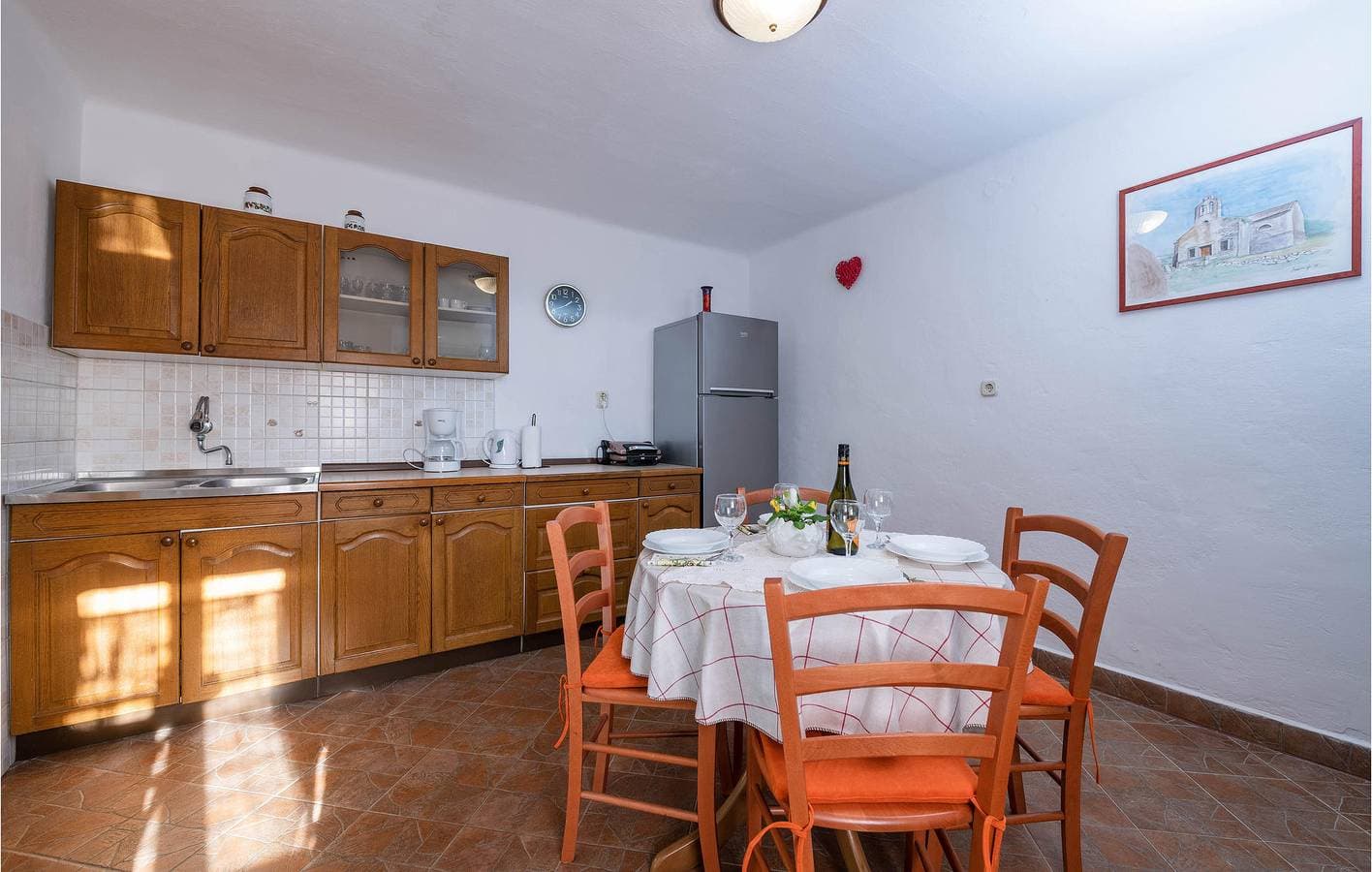 Foto 5 von 18: Reizende Ferienwohnung am Meer mit Terrasse und Annehmlichkeiten, 2 km vom Strand entfernt