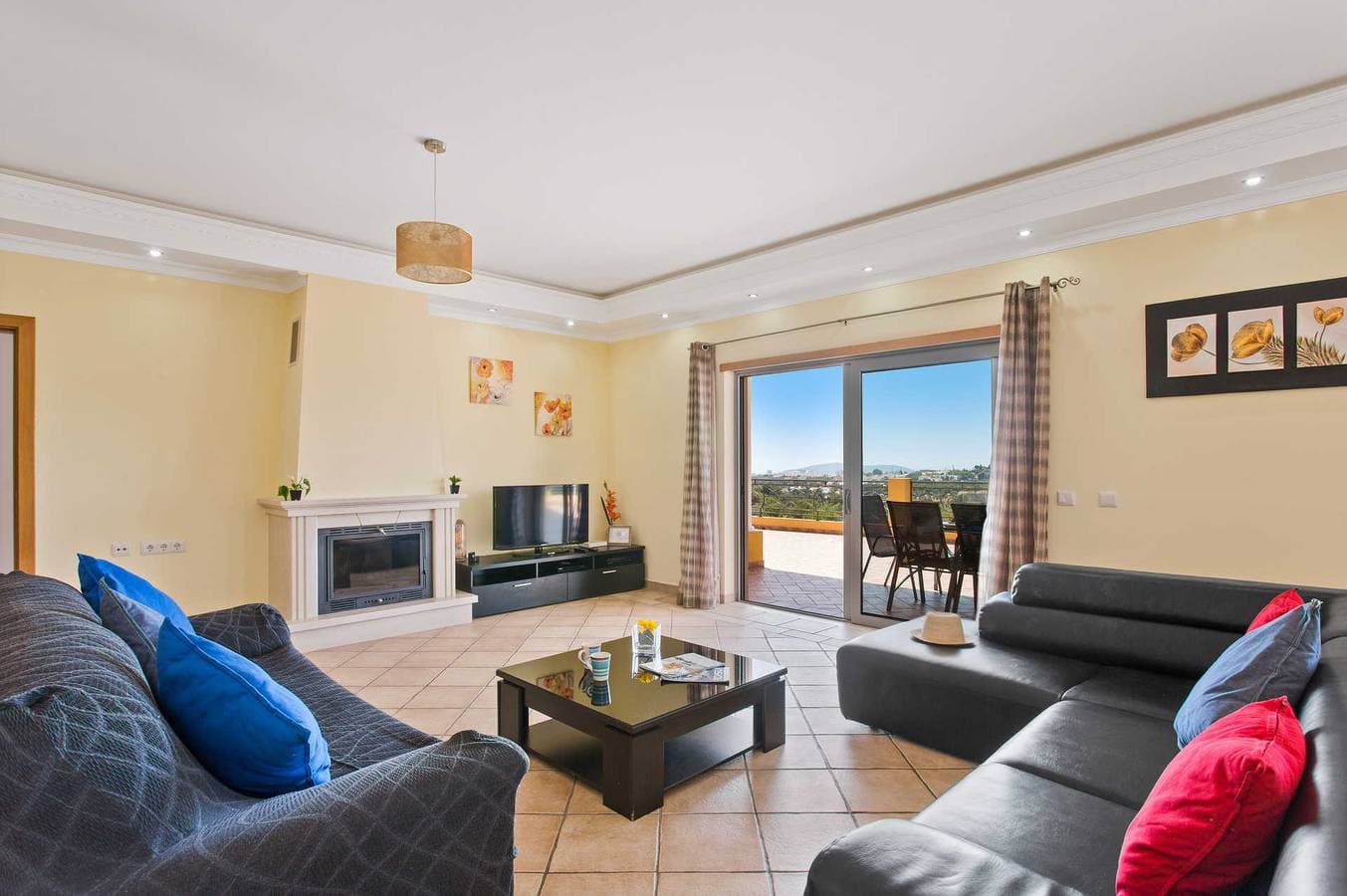 Foto 9 von 26: Villa für 8 Personen mit Garten