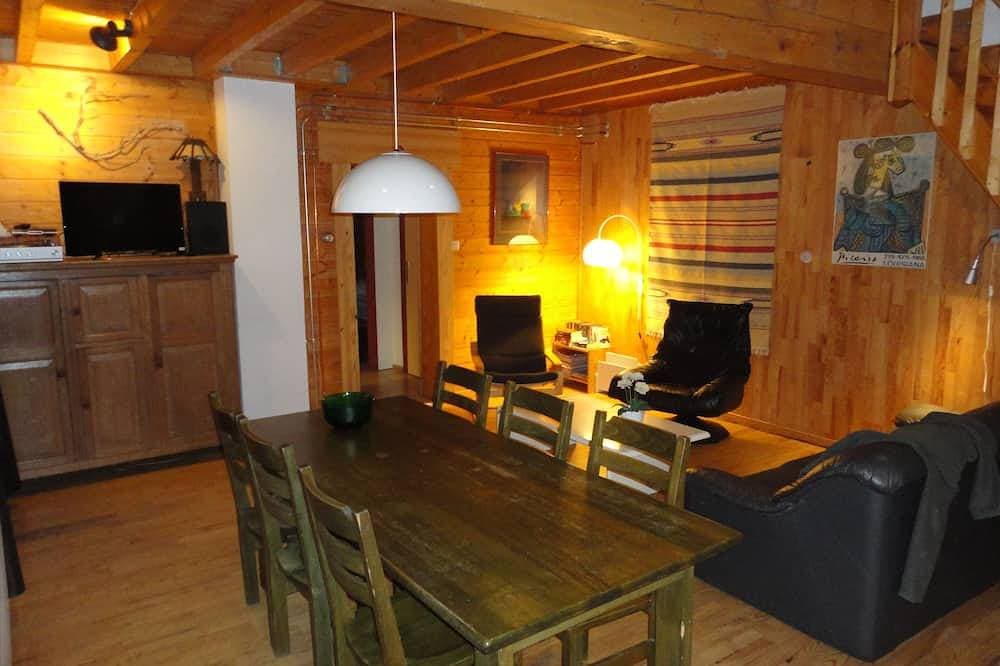 Foto 8 von 30: Geräumige Wohnung von 70m2 / 6p. In Chalet gut 500 m vom Dorf Allos entfernt