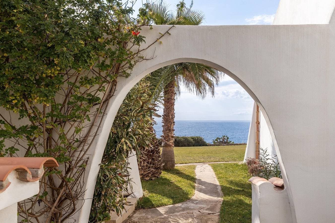 Foto 3 von 25: Ibiza – Casa Morrás 41