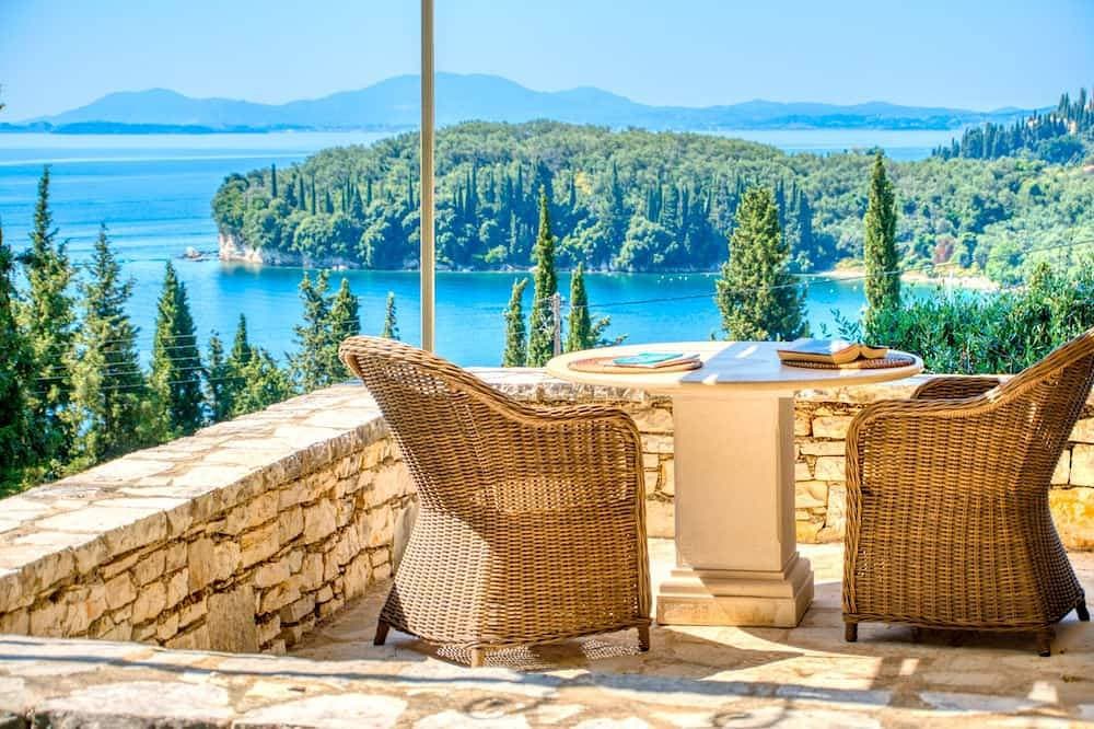 N-E Küste / Paleopetres Kalami Luxussuite Kvi / 200m vom Strand / Meerblick / Pool 1