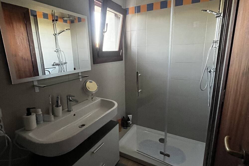 Foto 7 von 21: Schönes Ferienhaus mit Meerblick für 7 Personen