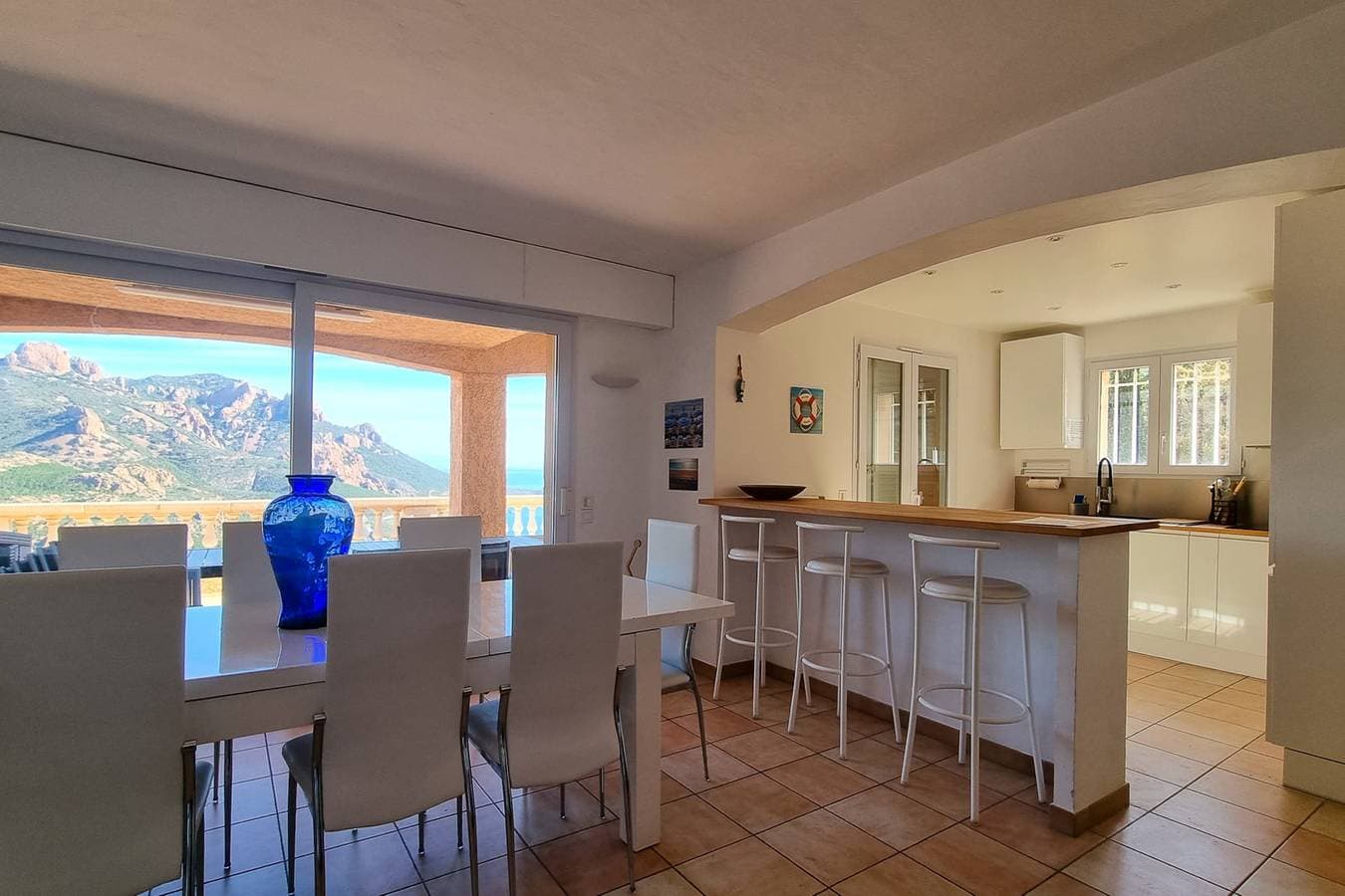 Foto 8 von 67: Villa für 14 Personen mit Balkon