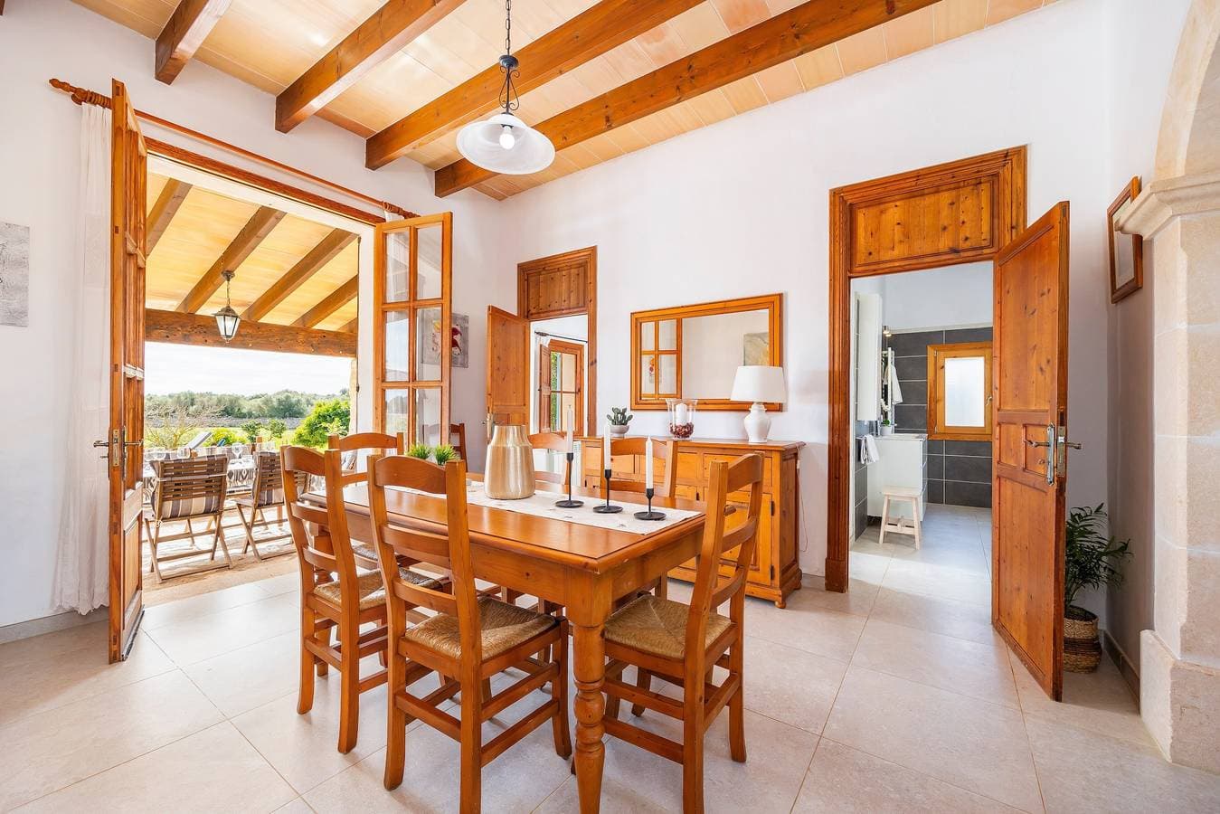Foto 7 von 36: Villa 'Pascual Gran' mit Bergblick, privatem Pool und Wi-Fi