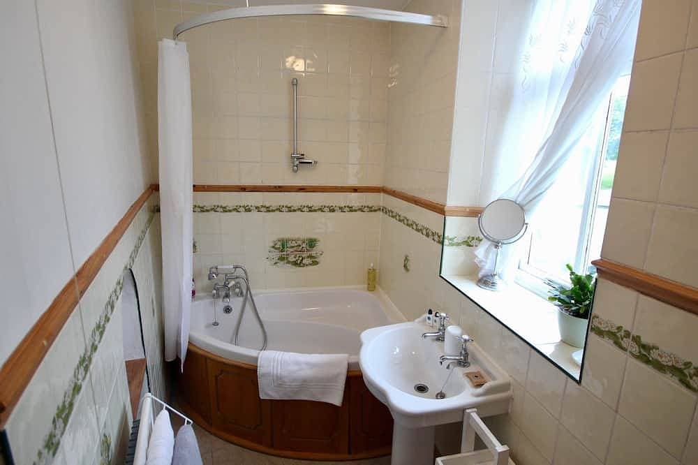 Foto 7 von 30: Cottage-Premium-Ensuite-Breakfast not included