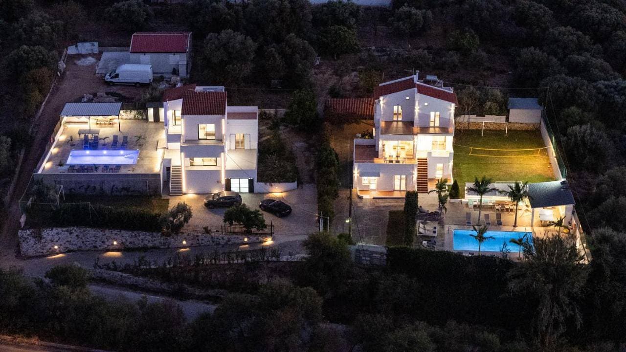 Montis villa sea view heated pool 1