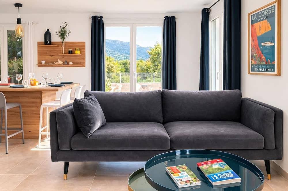 Foto 10 von 26: New Villa Sea and Mountain View - Calenzana, near Calvi