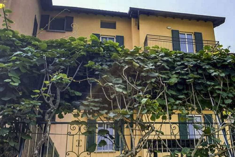 Foto 11 von 30: Angenehme Wohnung für 6 Leute mit Pool,  W-Lan, TV und Terrasse