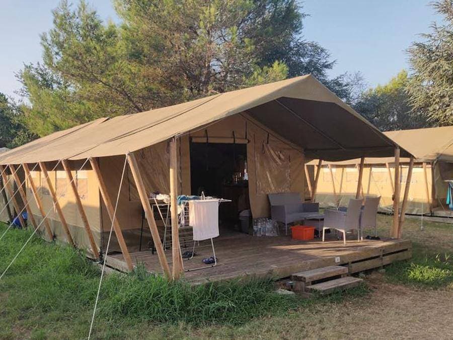 Foto 9 von 53: Camping Valkanela - Safarizelt 5 personen - Safarizelt Harmony