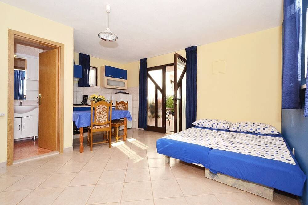 Foto 5 von 18: Bungalow Luky 1 for 2 persons, Okrug Gornji-Trogir