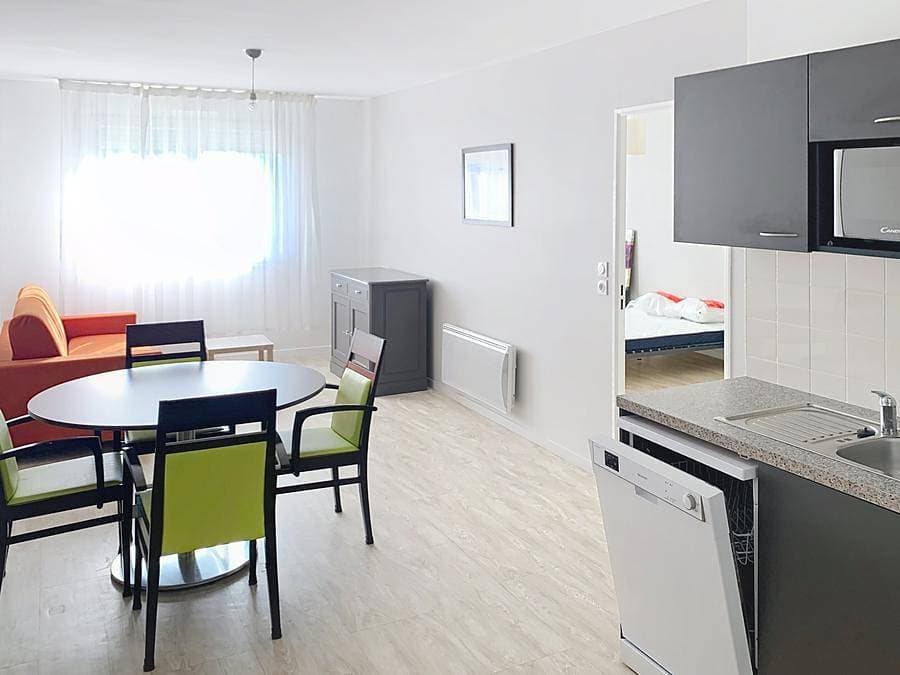Foto 10 von 37: Terres de France - Appart Hotel Rouen Flaubert - Studio 2 personen - Doppelbett